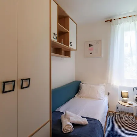 Апартаменти Cozy Nika *